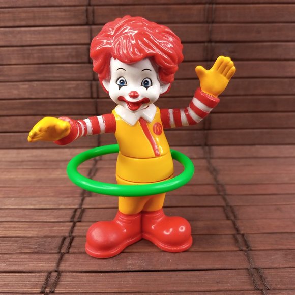 Baby Ronald McDonald Green Hula Hoop 3.5" Action Figure Happy Meal Toy 2011 - Picture 1 of 7